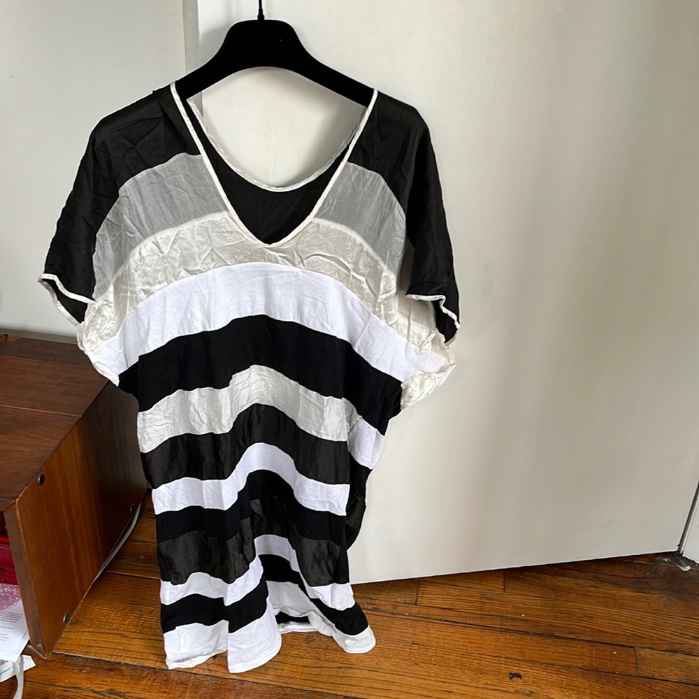 Multiple material tunic